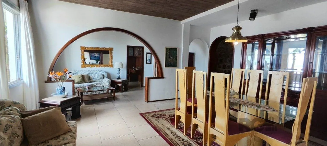 Imagem Casa para Venda - 347m², 3 dormitórios, sendo 3 suites, 3 vagas - Sétimo Céu