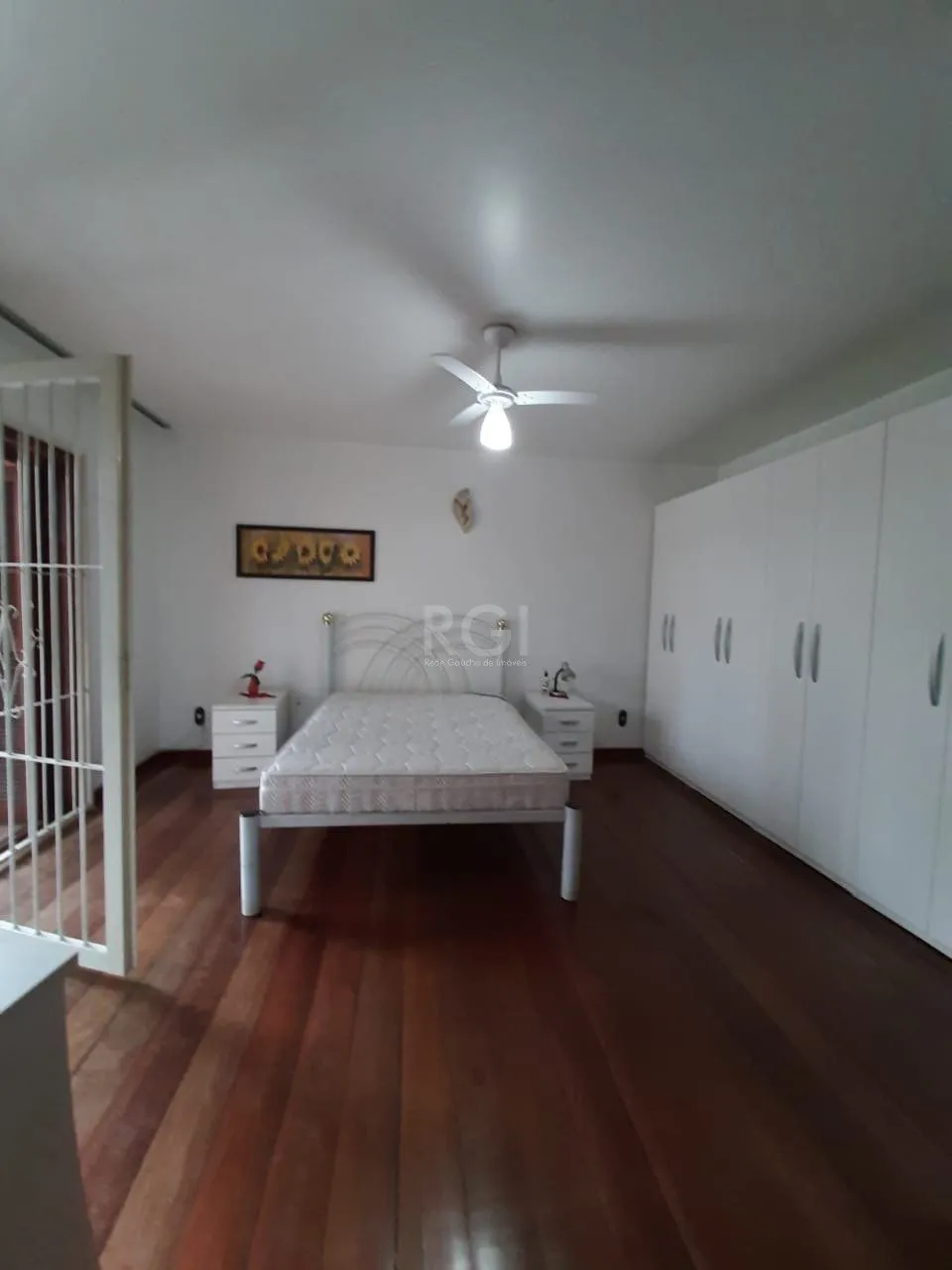 Imagem Casa para Venda - 262.02m², 3 dormitórios, sendo 1 suites, 6 vagas - Auxiliadora