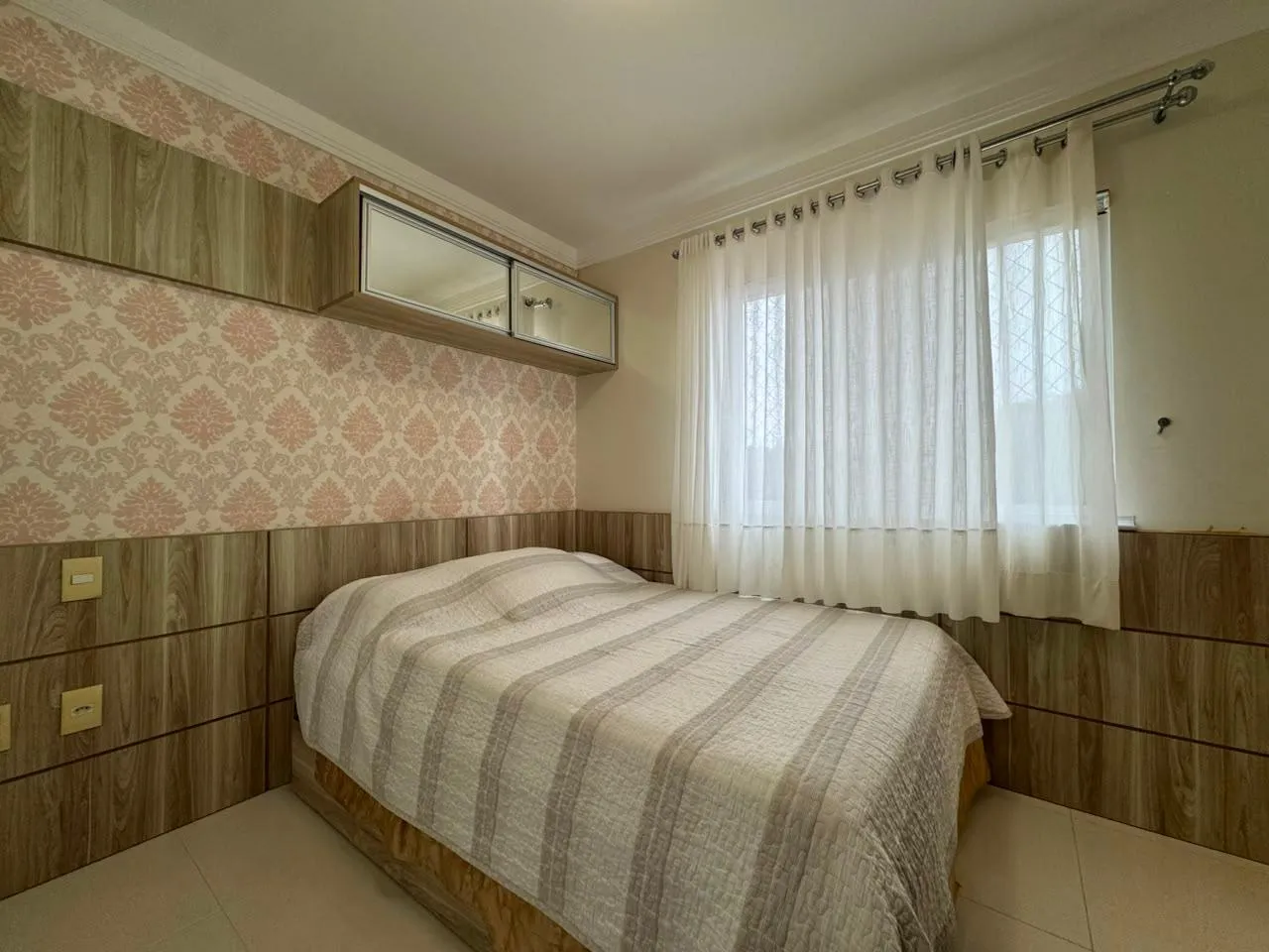 Imagem Apartamento com vista para o mar à venda com 135m2 por R$ 2.980.000,00