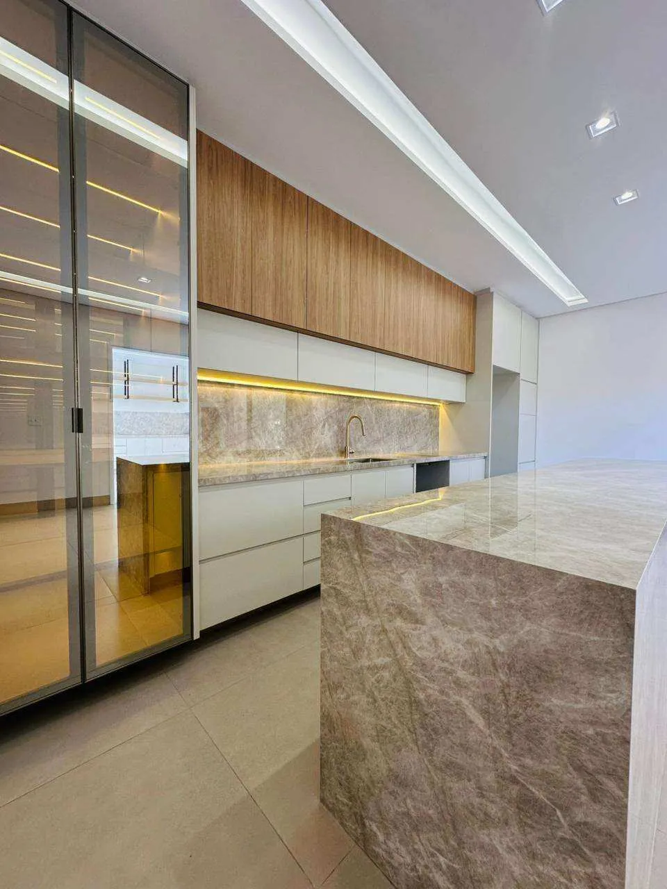 Imagem Casa à venda em Franca, Jardim Botânico, com 4 quartos, 284m2
