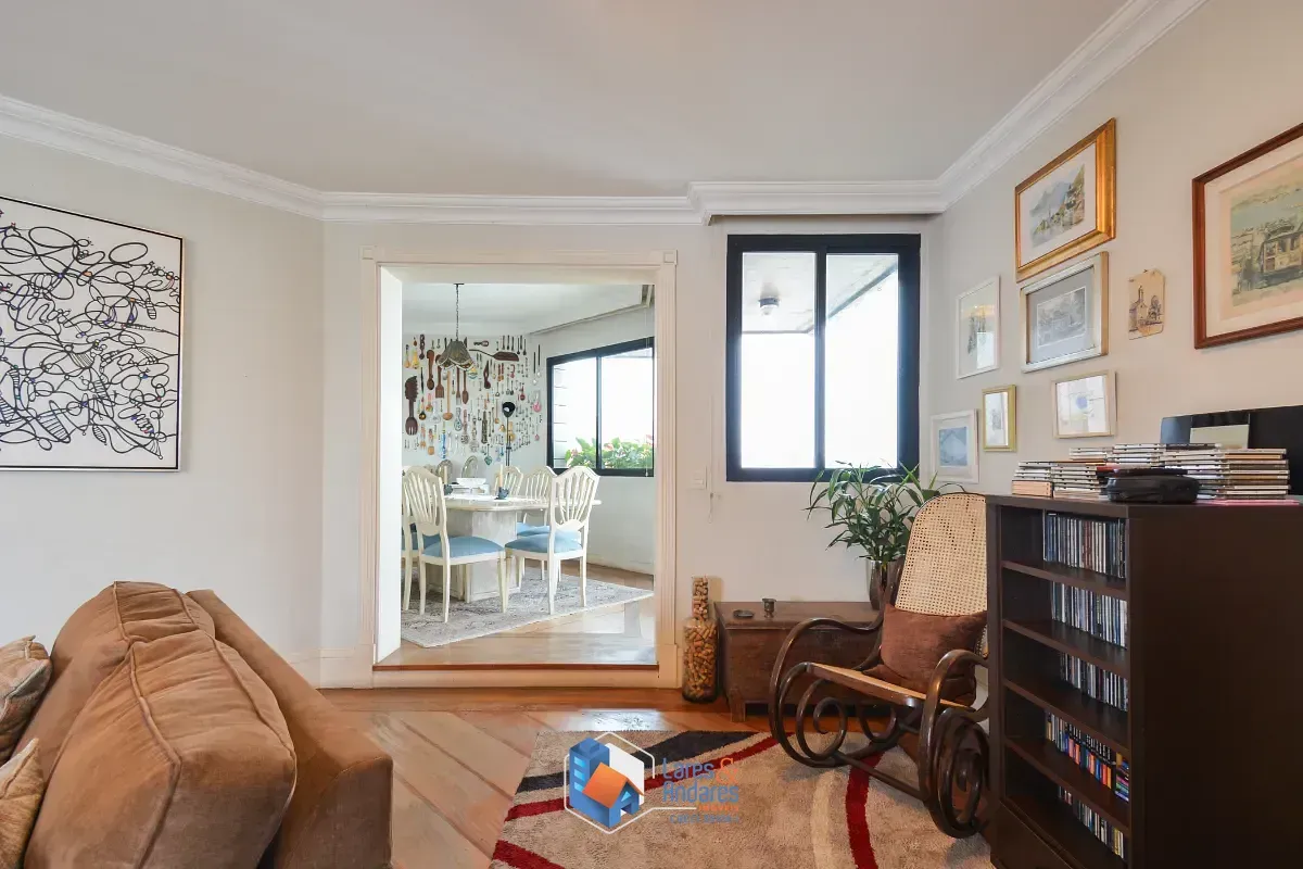 Imagem Apartamento para venda em Moema com 3 quartos, sendo 3 suítes, 202m²