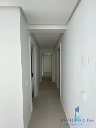 Imagem Apartamento Quadra Mar para Venda em Balneário Camboriú, CENTRO, 3 dormitórios, 3 suítes, 4 banheiros, 3 vagas