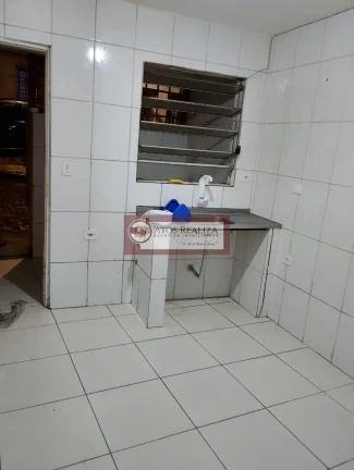 Imagem Casa à Venda no Jardim Edda, SP: 3 Dorms, 1 Banheiro - R$230 Mil, são 3 casinhas no quintal, Ideal para investimento.