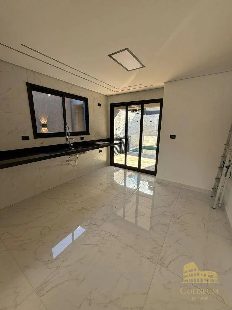 Imagem Casa com 4 dormitórios à venda, 204 m² por R$ 1.850.000,00 - Boqueirão - Praia Grande/SP