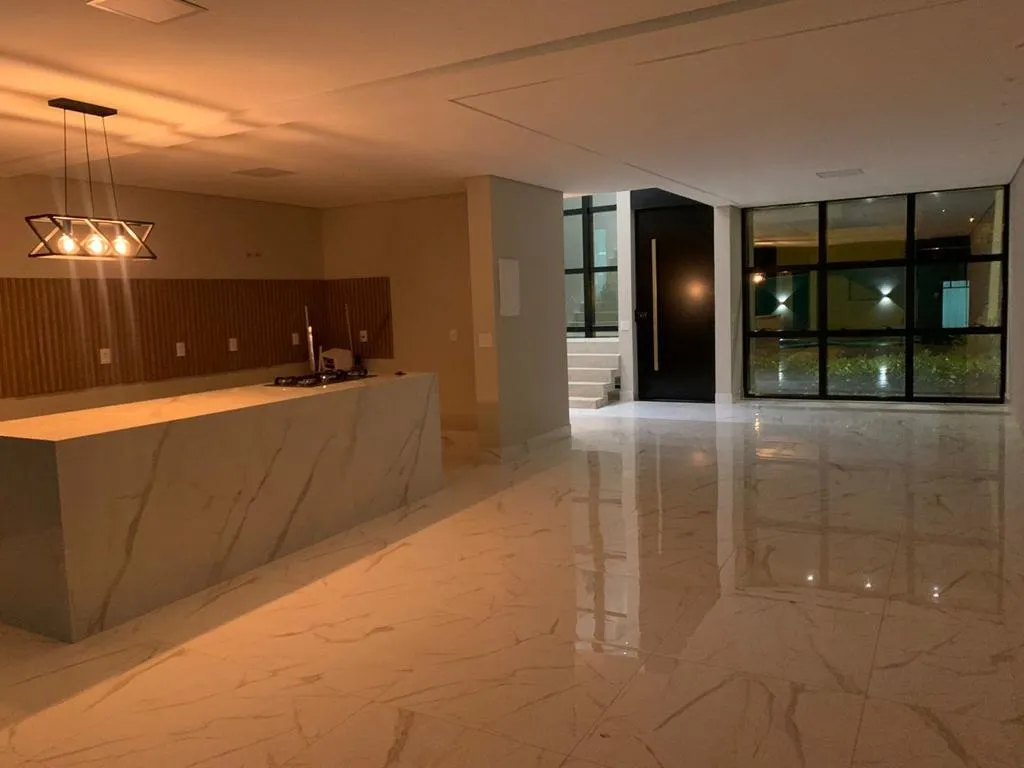 Imagem Excelente Casa no Condomínio Horto Florestal.