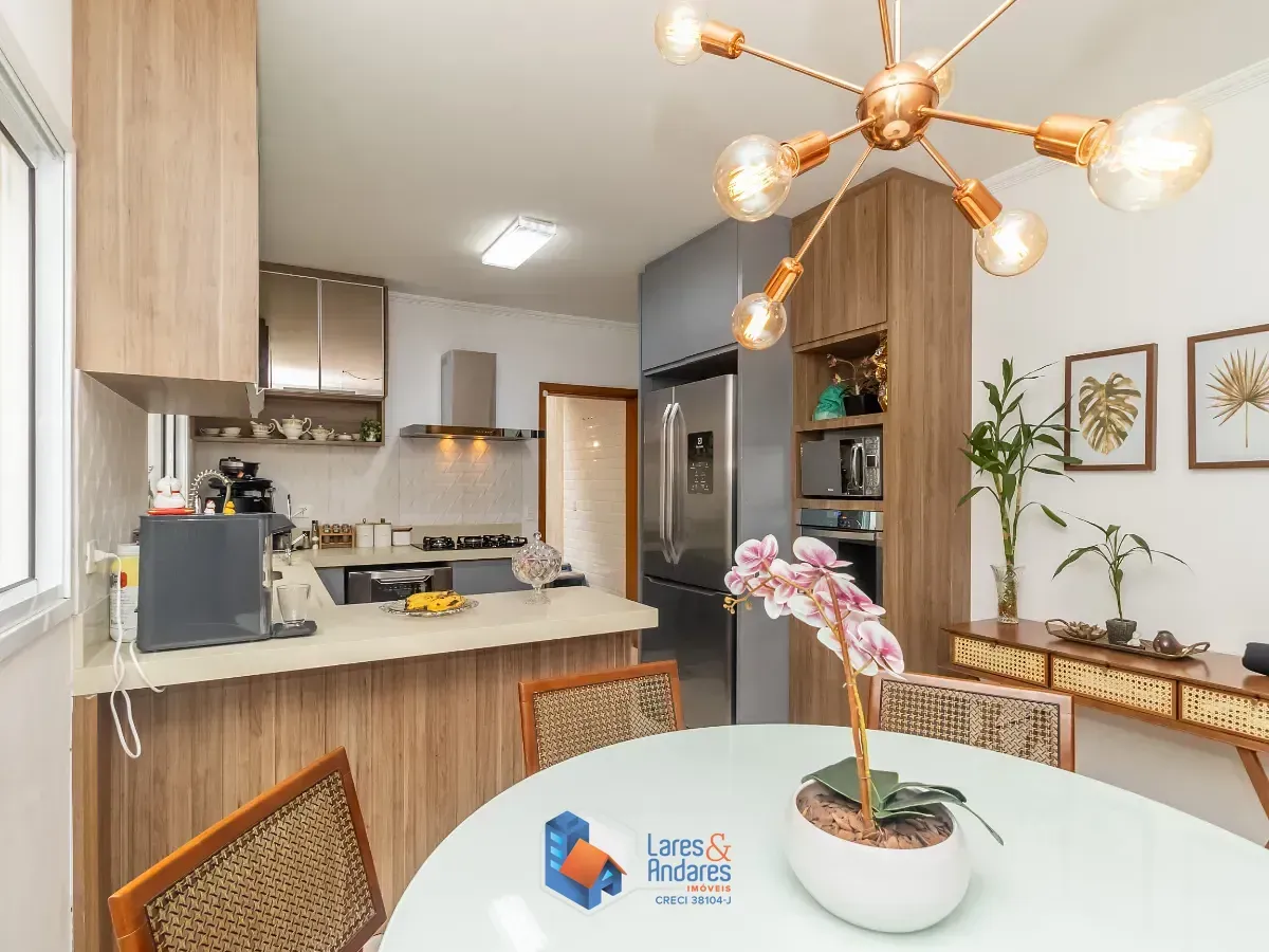 Imagem Casa para venda em Vila Nair com 3 quartos, sendo 1 suíte, 140m²
