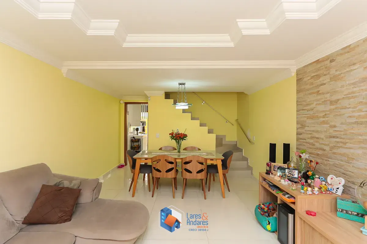 Imagem Casa para venda em Parque da Lapa com 2 quartos, 105m²