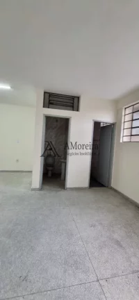 Imagem ALUGUEL SALÃO COMERCIAL COM 135 M² PLANO, MAIS ESCRITÓRIO