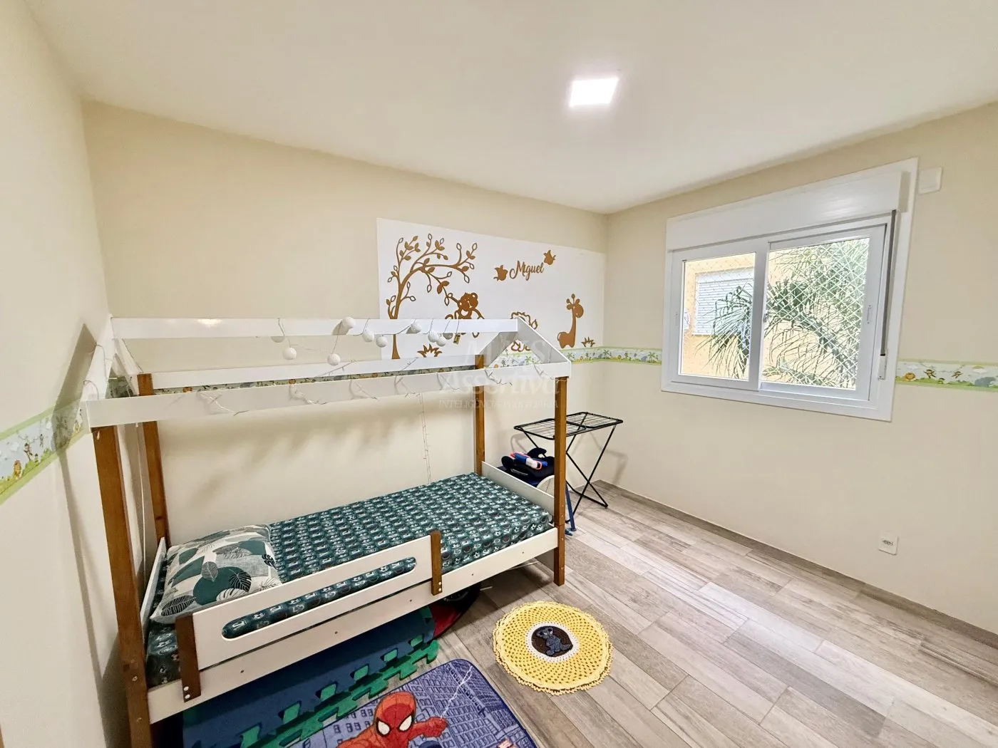 Imagem Apartamento semi mobiliado para venda, no condomínio Residencial Via Brasil, bairro São Jorge em NH