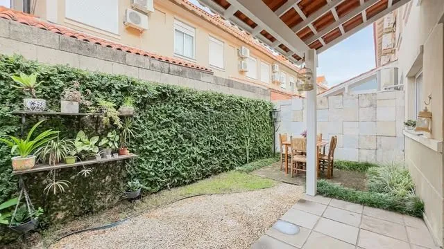 Imagem Casa em condomínio com 4 quartos suíte master e amplo patio , Bairro Ecoville