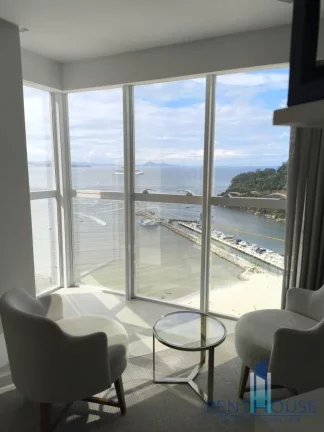 Imagem Apartamento Frente Mar para Venda em Balneário Camboriú, CENTRO, 4 dormitórios, 4 suítes, 6 banheiros, 4 vagas