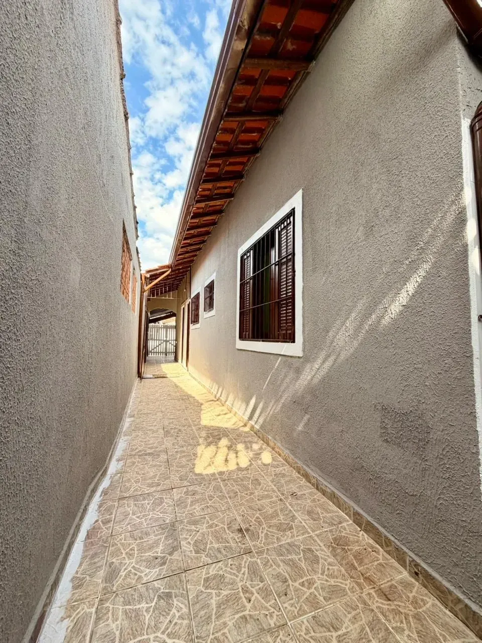 Imagem Casa com 1 Quarto à Venda, 50 m² em Ocian - Praia Grande