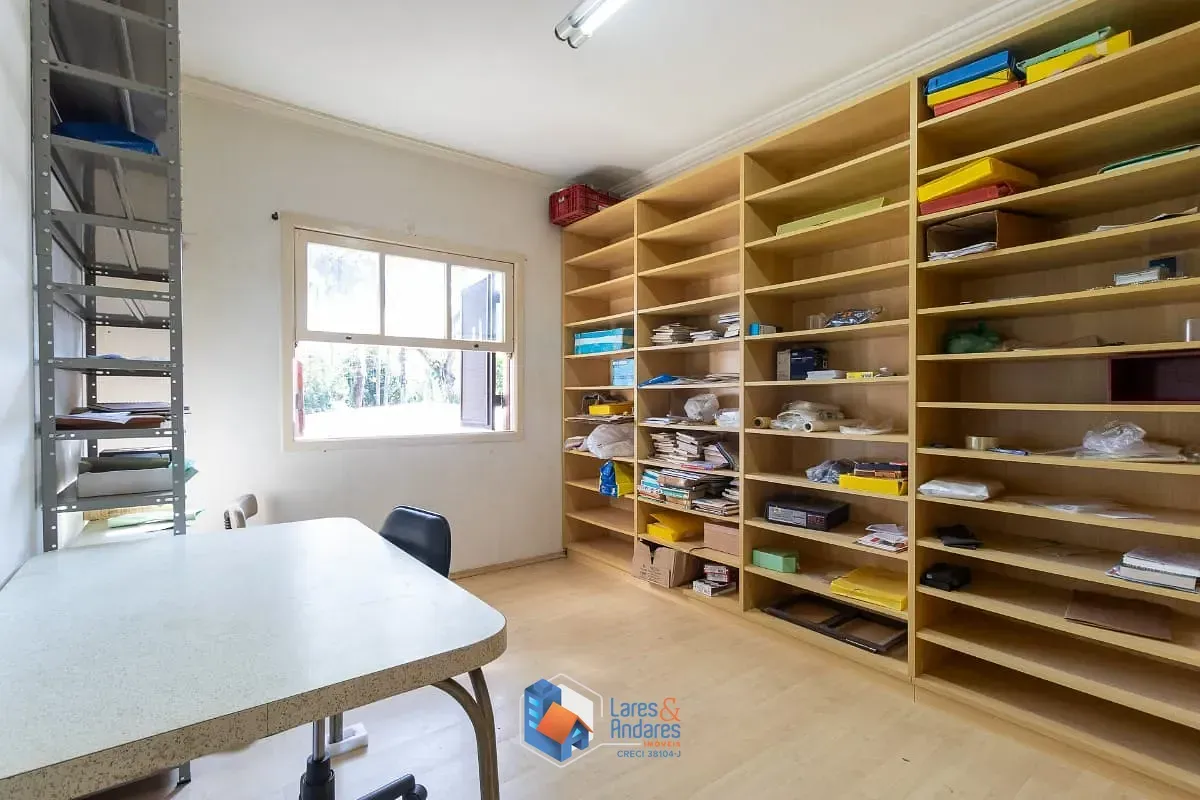 Imagem Casa comercial para venda em Guarapiranga, 650m²