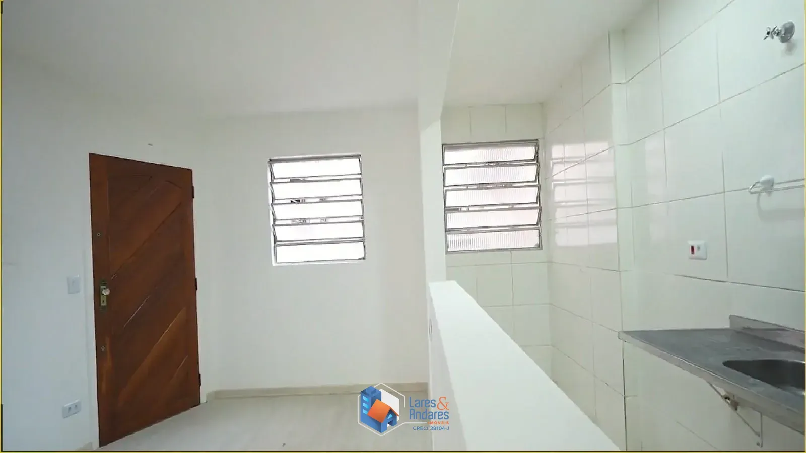 Imagem APARTAMENTO À VENDA COM 44 M², COM 1 DORM. AMPLO, COZINHA AMERICANA, COM ELEVADOR NO 2º ANDAR E BOX DE VIDRO, CONSOLAÇÃO, SÃO PAULO, SP.