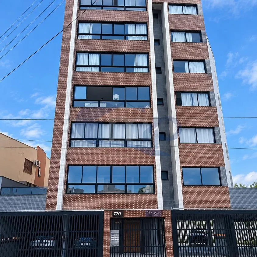 Imagem Apartamento de 2 Dormitorios com Terraço a Venda no Centro de Torres/RS