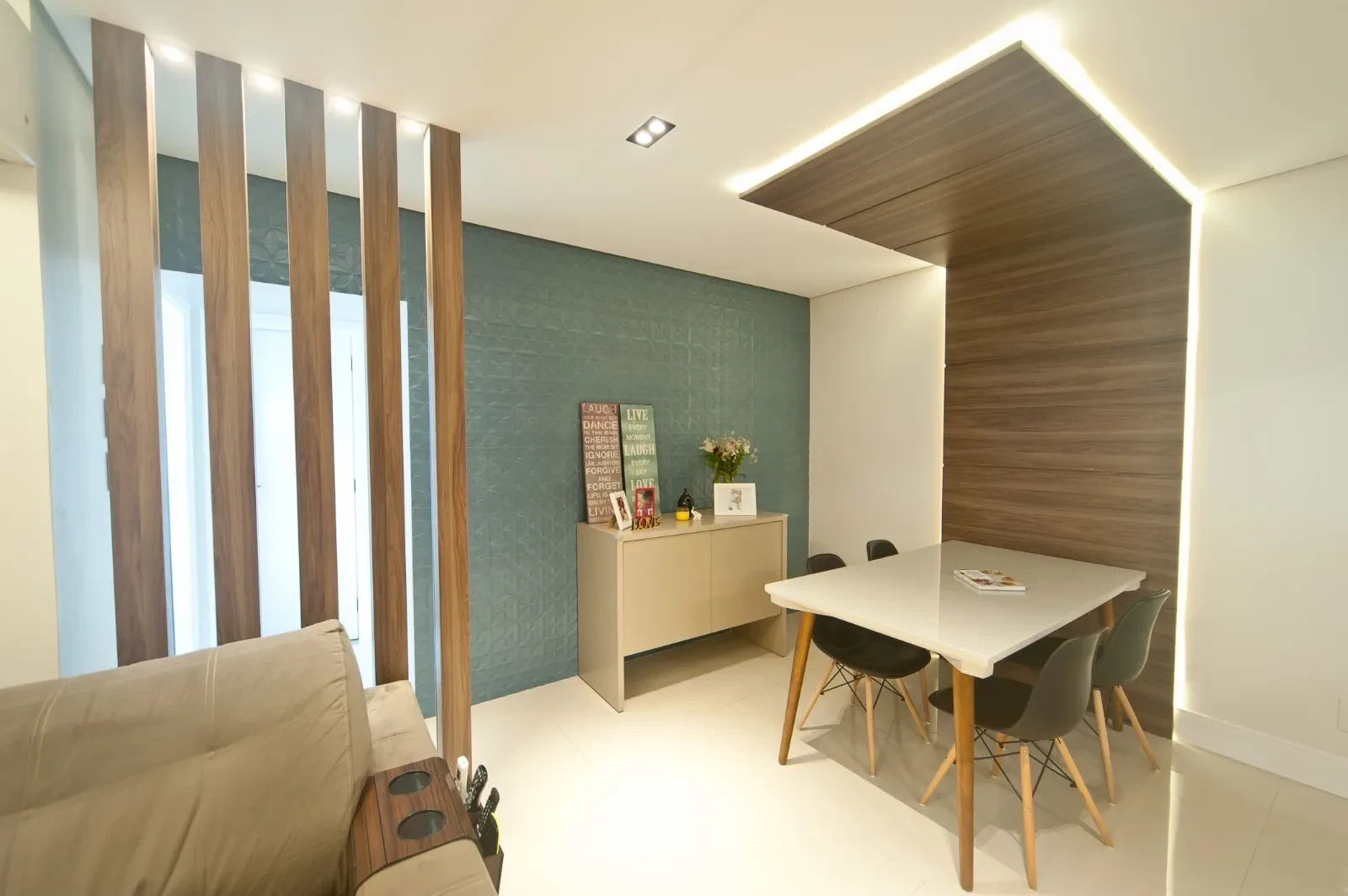 Imagem Apartamento com 2 Quartos à Venda, 95 m² em Aparecida - Santos