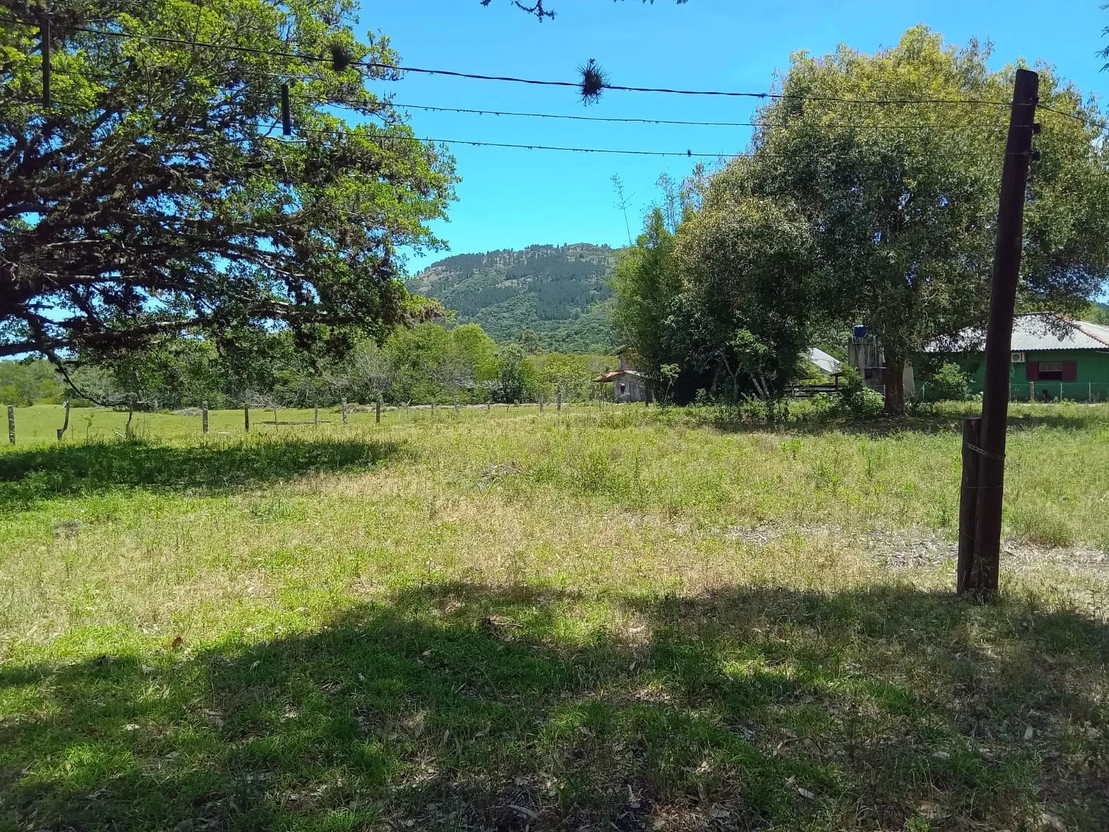 Imagem Lindo Sitio com 13 mil metros com casa !