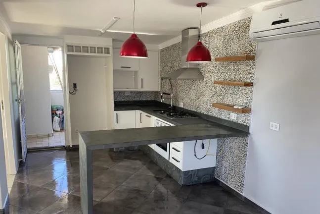 Imagem Casa com 2 Quartos para Alugar, 50 m² em Vila Mazzei - São Paulo