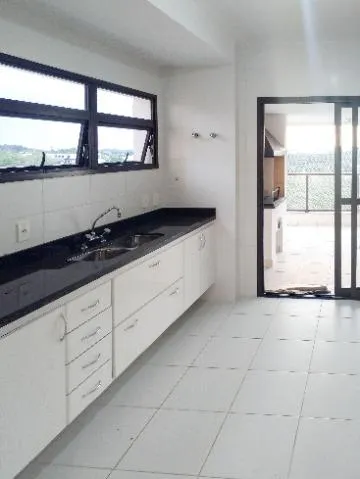 Imagem VENDA DE APARTAMENTO NO CONDOMÍNIO HORIZONTES, EM ARUJÁ/SP, 193m² com 03 suítes, suíte master, sala ampla com varanda gourmet e 04 vagas. CONSULTE-NOS