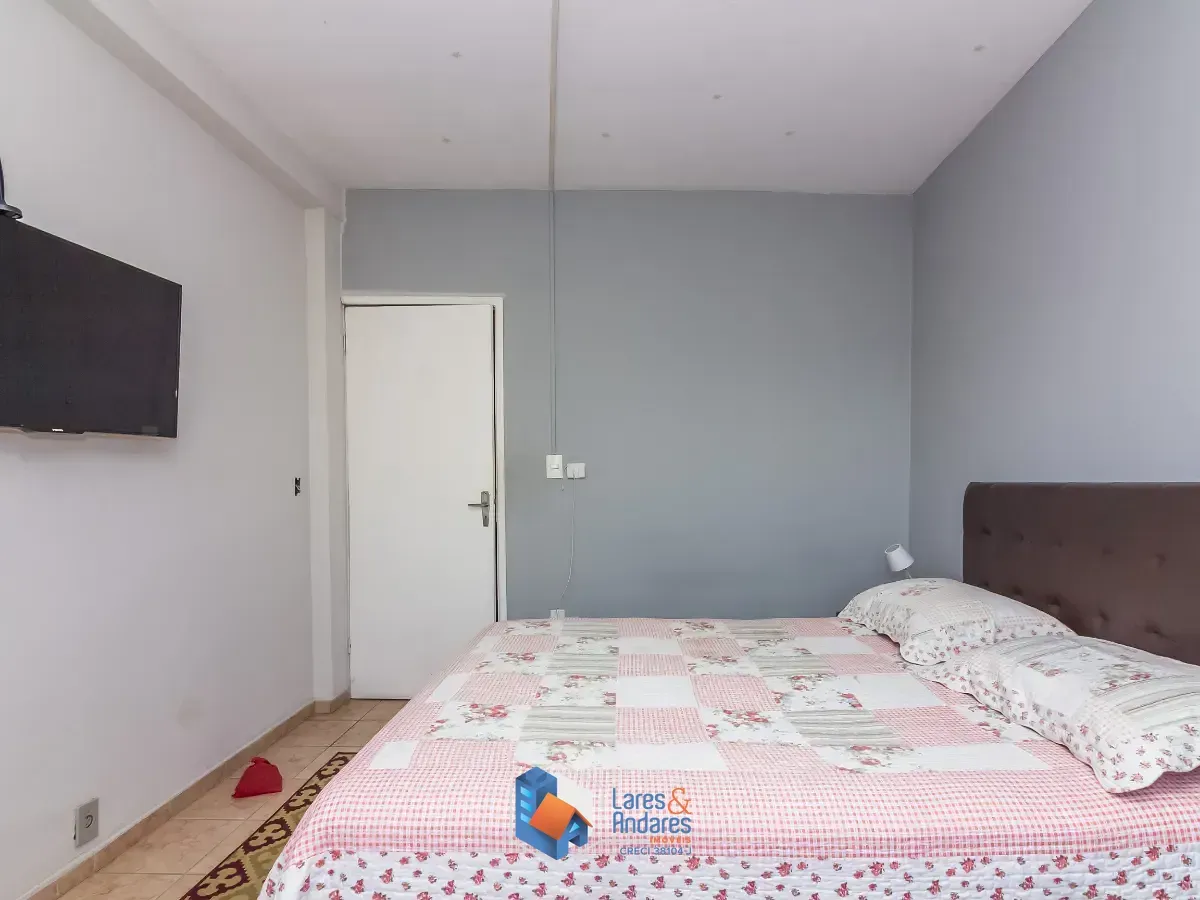 Imagem Sobrado para venda em Nossa Senhora do Ó com 3 quartos, sendo 1 suíte, 233m²