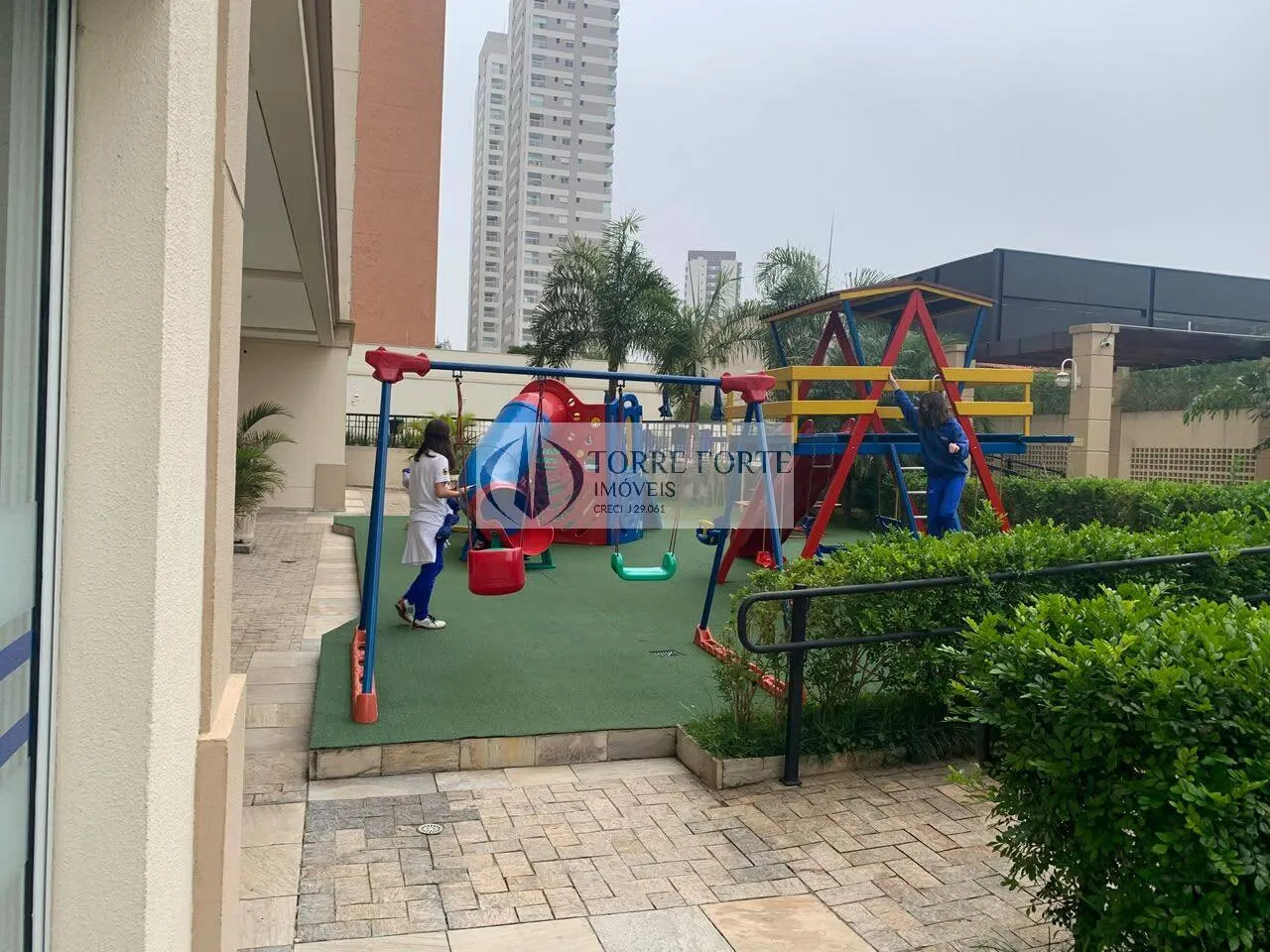 Imagem Oportunidade lindo apartamento com móveis embutidos , 1 quarto .