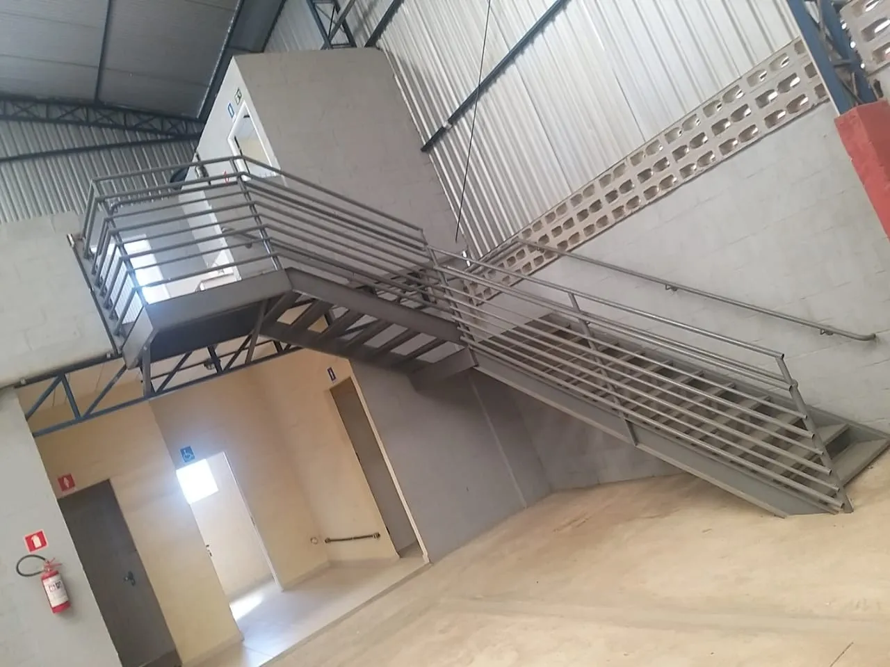Imagem Comercial à venda 7500M², Moreira César, Pindamonhangaba - SP