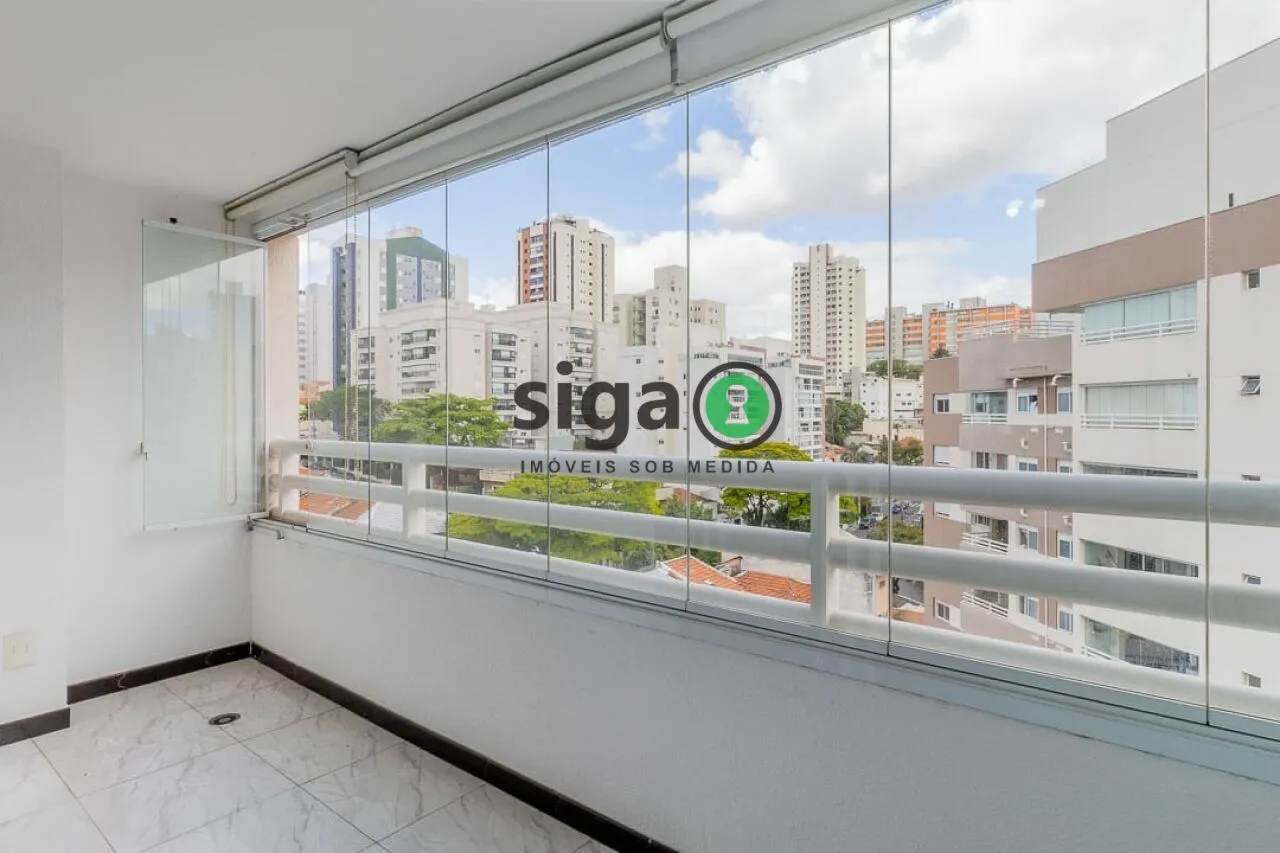 Imagem Art Pompéia: 2 Dorms (1 Suíte) + Depósito + Varanda Envidraçada | Pronto para Morar