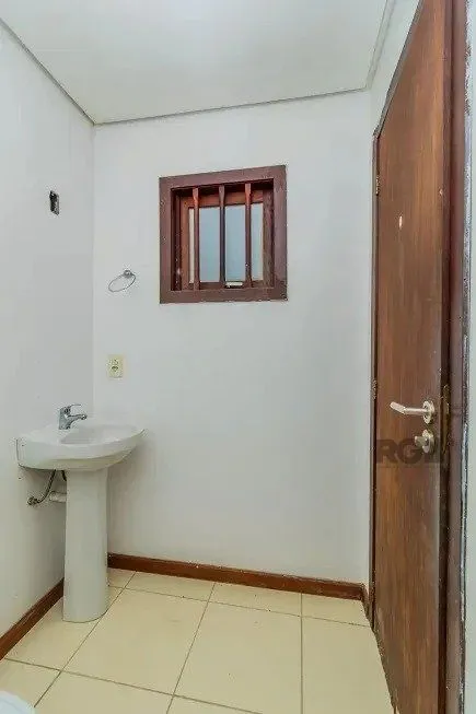 Imagem Casa 110m² - 3 dormitórios, 1 vaga no bairro Aberta dos Morros