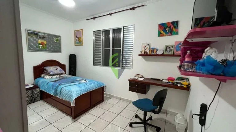 Imagem Apartamento à venda com 3 dormitórios e Garagem Coletiva no bairro da Aparecida em Santos/SP