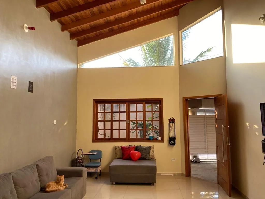 Imagem Casa à venda 2 Quartos, 1 Suite, 3 Vagas, 250M², Jardim do Lago I, Taubaté - SP