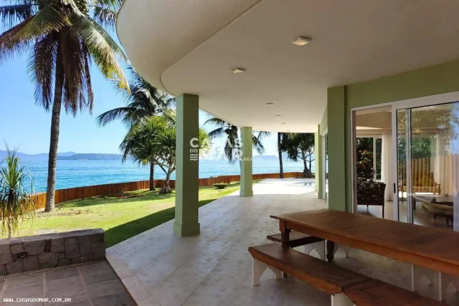 Imagem Casa em Condomínio para Venda em Angra dos Reis / RJ
