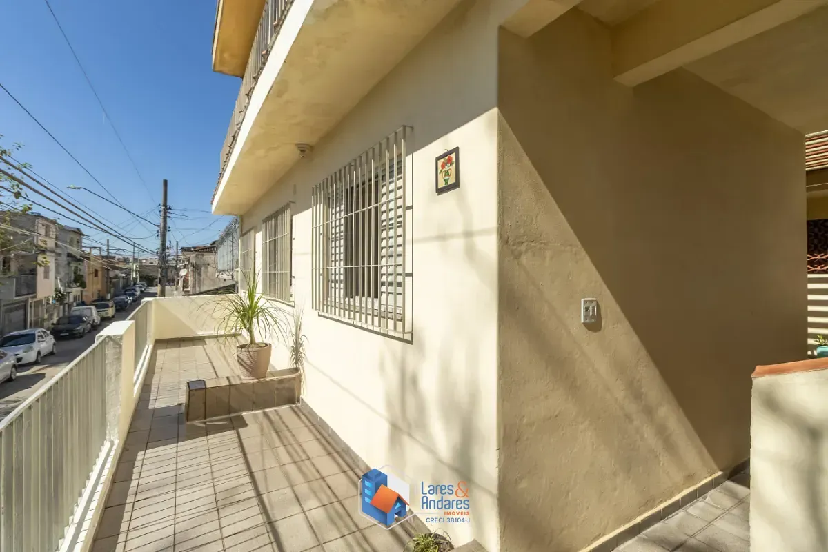 Imagem Sobrado para venda em Vila Nossa Senhora do Retiro com 6 quartos, sendo 1 suíte, 190m²