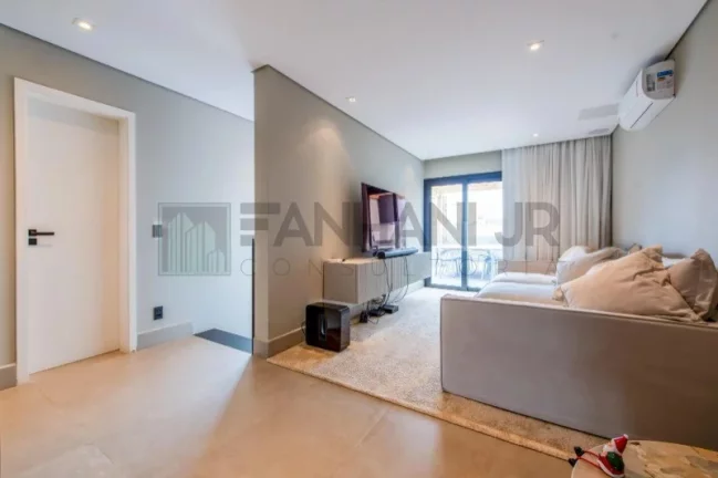 Imagem Imperdível oportunidade: Casa à venda em São Paulo-SP, Vila Nova Conceição, 4 quartos, 3 suítes, 3 salas, 5 banheiros, 2 vagas, 290m².