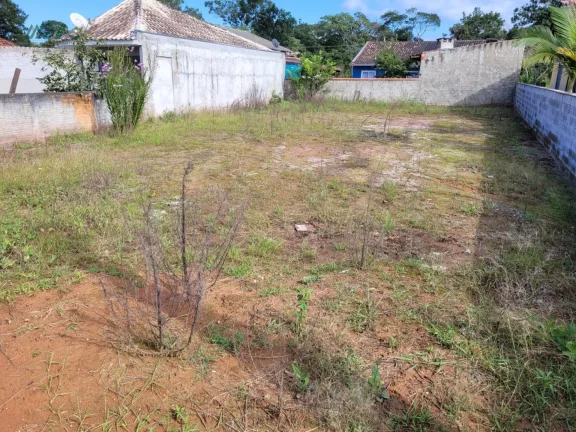 Imagem Terreno pronto para construir, aterrado e murado. Pertinho da praia!