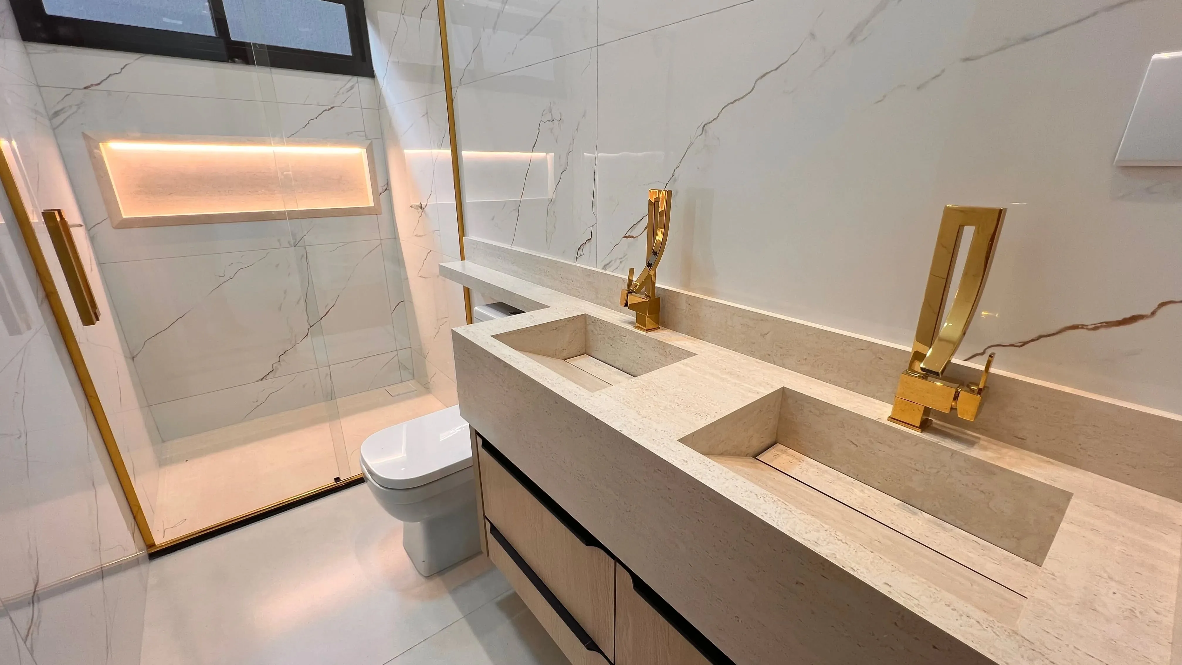 Imagem Casa 3 Suites Sozinha No Lote No Parque Amazonia