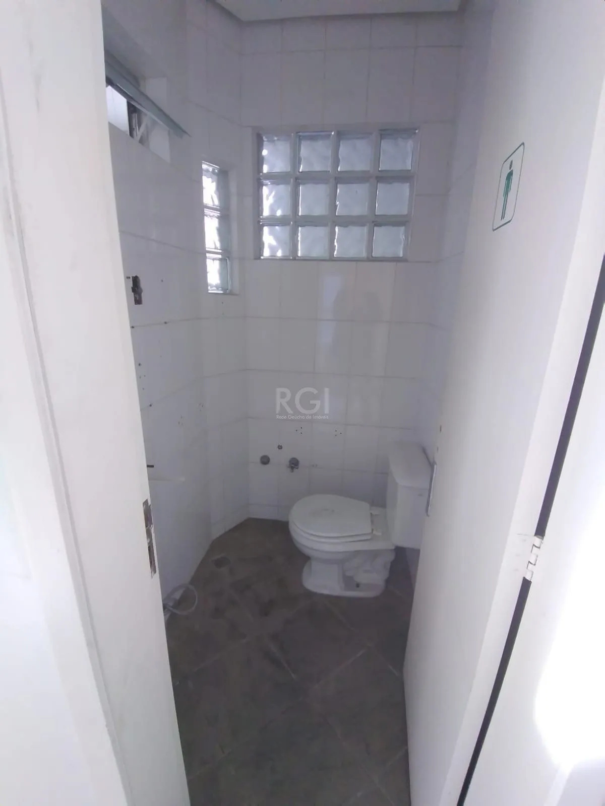 Imagem Casa Comercial para Venda - 250m², 0 dormitórios, 10 vagas - Glória