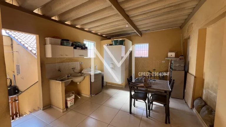 Imagem Casa à Venda 3 Quartos com edícula 190m² Total - Bairro Santana - SJC