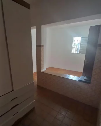 Imagem Casa quarto, sala, cozinha FL11
