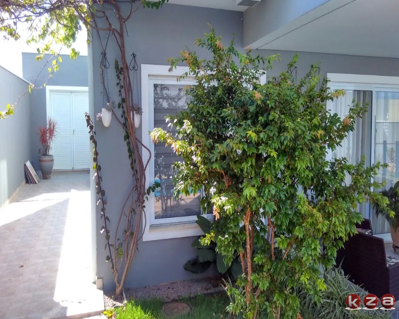 Imagem Magnífica casa em condomínio à venda em Valinhos-SP, no Condomínio Residencial Querencia: 4 quartos, 4 suítes, 3 salas, 8 banheiros, 4 vagas de garagem, 395m².