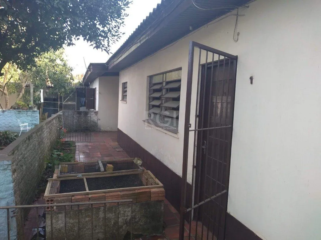 Imagem Casa em Belém Novo