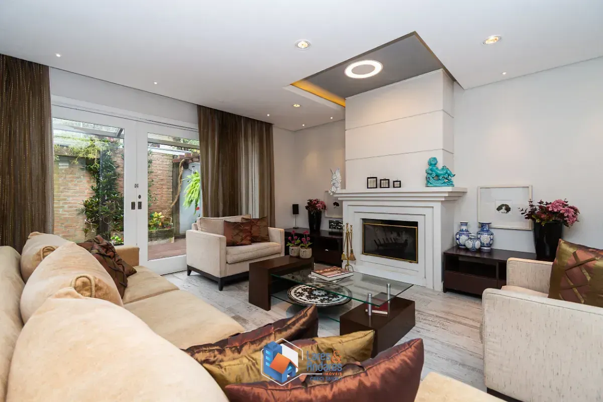 Imagem Casa para venda em Campo Belo com 3 quartos, sendo 3 suítes, 345m²