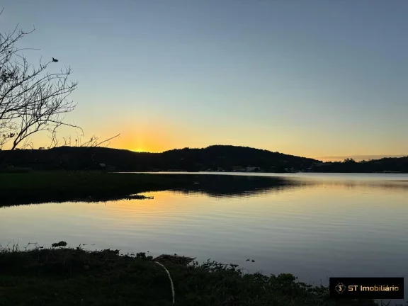 Imagem Terreno à venda em Atibaia/SP - Condomínio com Acesso a Represa!