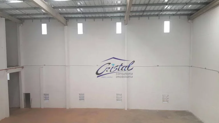 Imagem Galpão de 1000m² km 43 Raposo Tavares