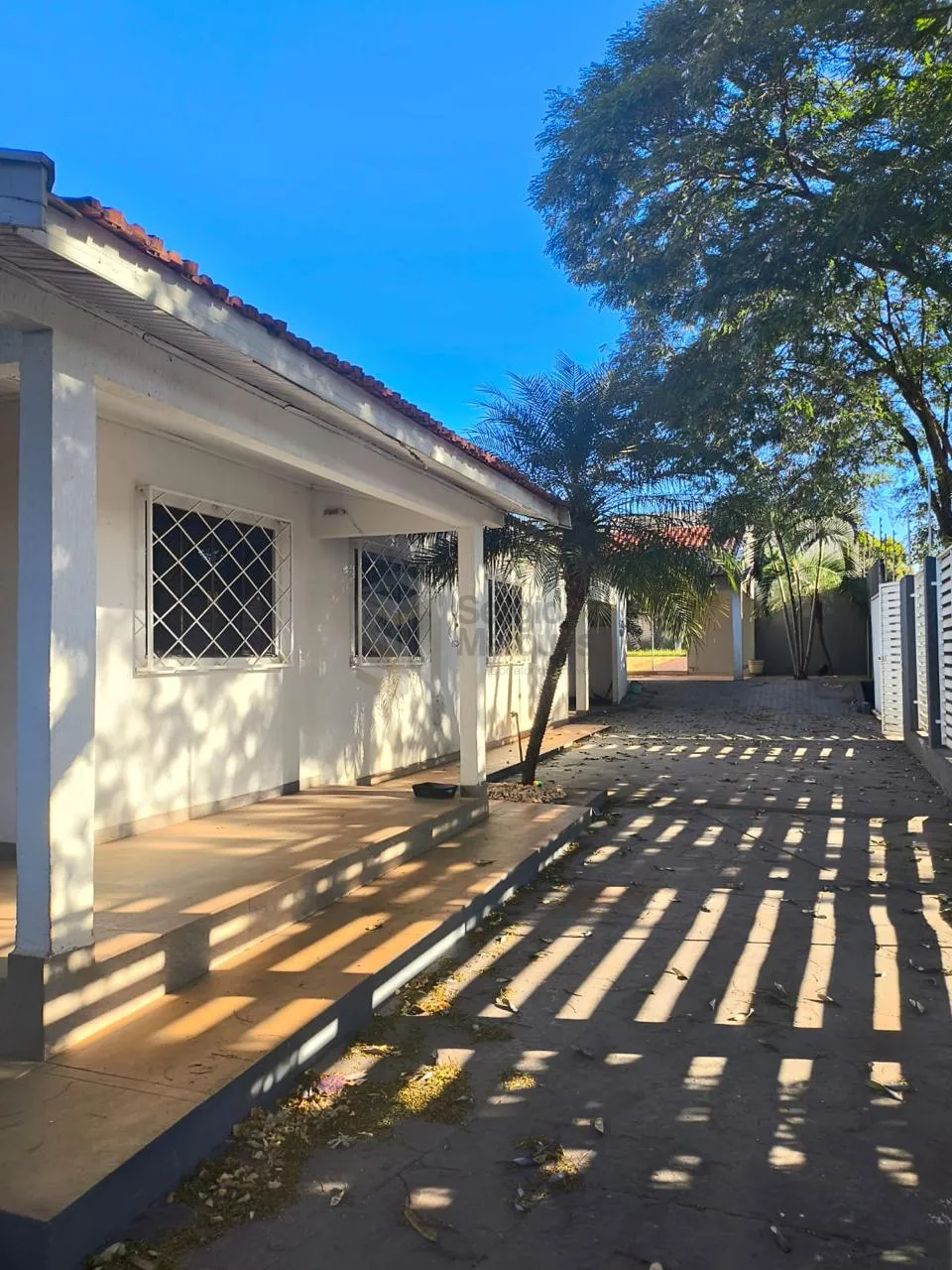 Imagem Casa 675m Perobal-PR 383