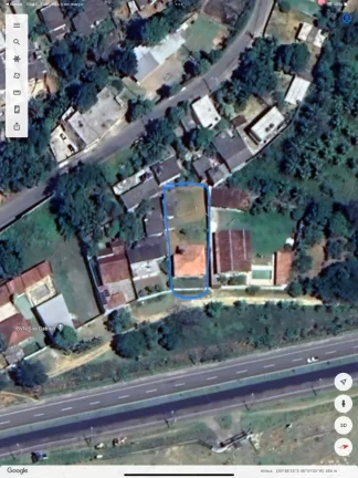 Imagem Casa linear composta de 2 quartos sendo uma suíte sala ampla 3 vagas de garagem em bairro residencial a 5 minutos do centro de Guarapari