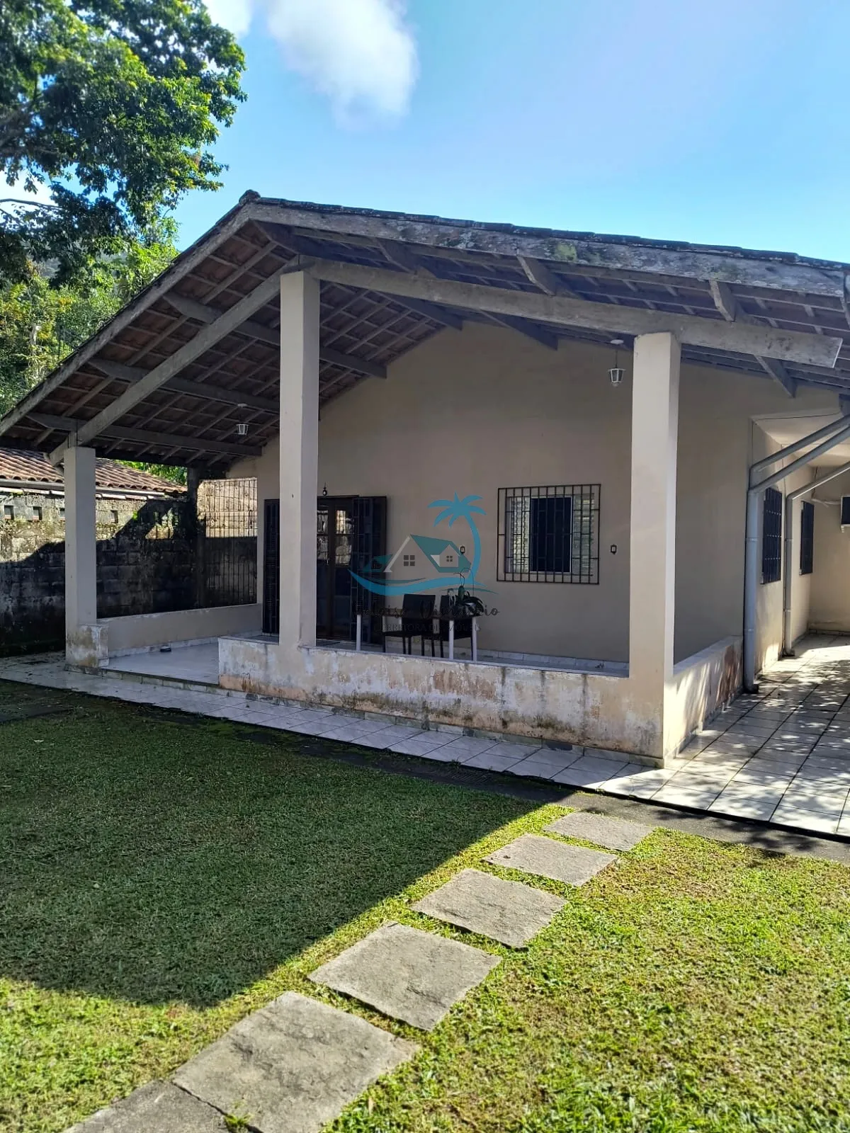 Imagem Linda casa térrea à venda no Perequê-açu, em Ubatuba, a 800m da orla