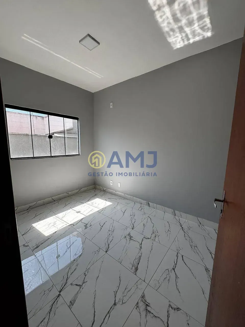 Imagem CASA MODERNA - BAIRRO CARDOSO | APARECIDA DE GOIÂNIA - JÁ AVALIADA PELA CAIXA