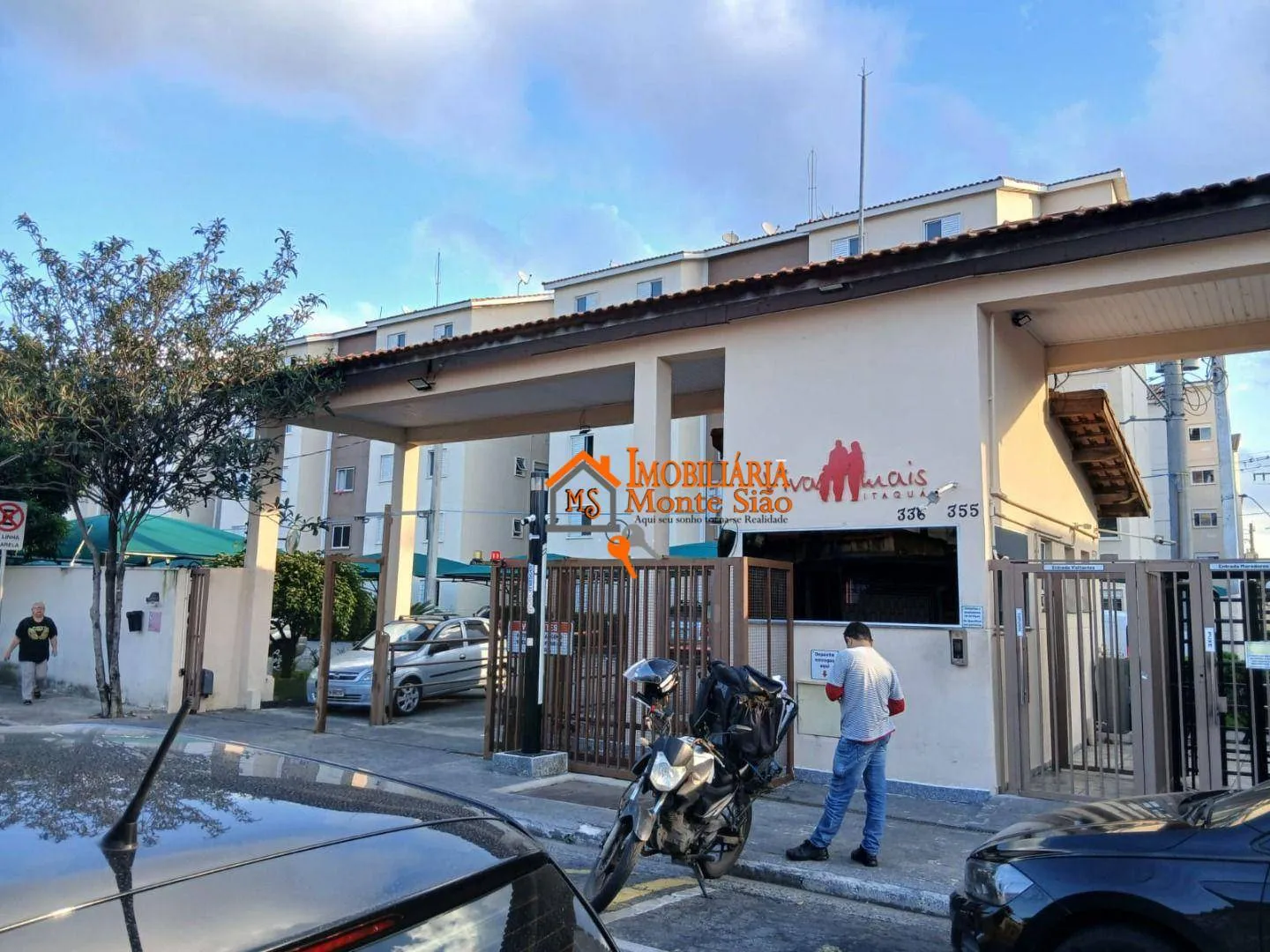 Imagem Apartamento com 3 dormitórios à venda, 56 m² por R$ 315.000,00 - Vila São Carlos - Itaquaquecetuba/SP