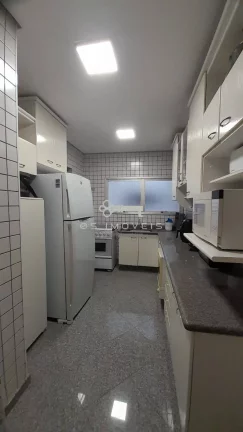 Imagem Apartamento à venda na Praia da Enseada com 4 dormitórios e 2 suítes