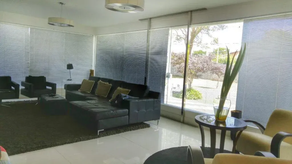 Imagem Casa de Condomínio com 4 Quartos à Venda ou Locação, 560 m² em Portal da Concórdia II (Jacaré) - Cabreúva